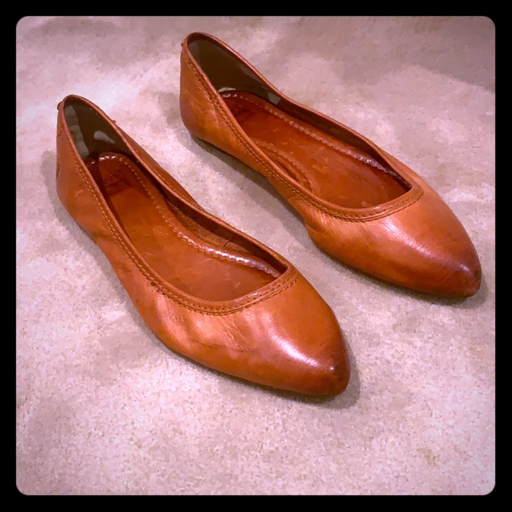 Frye size 8 orange leather Regina ballet flats